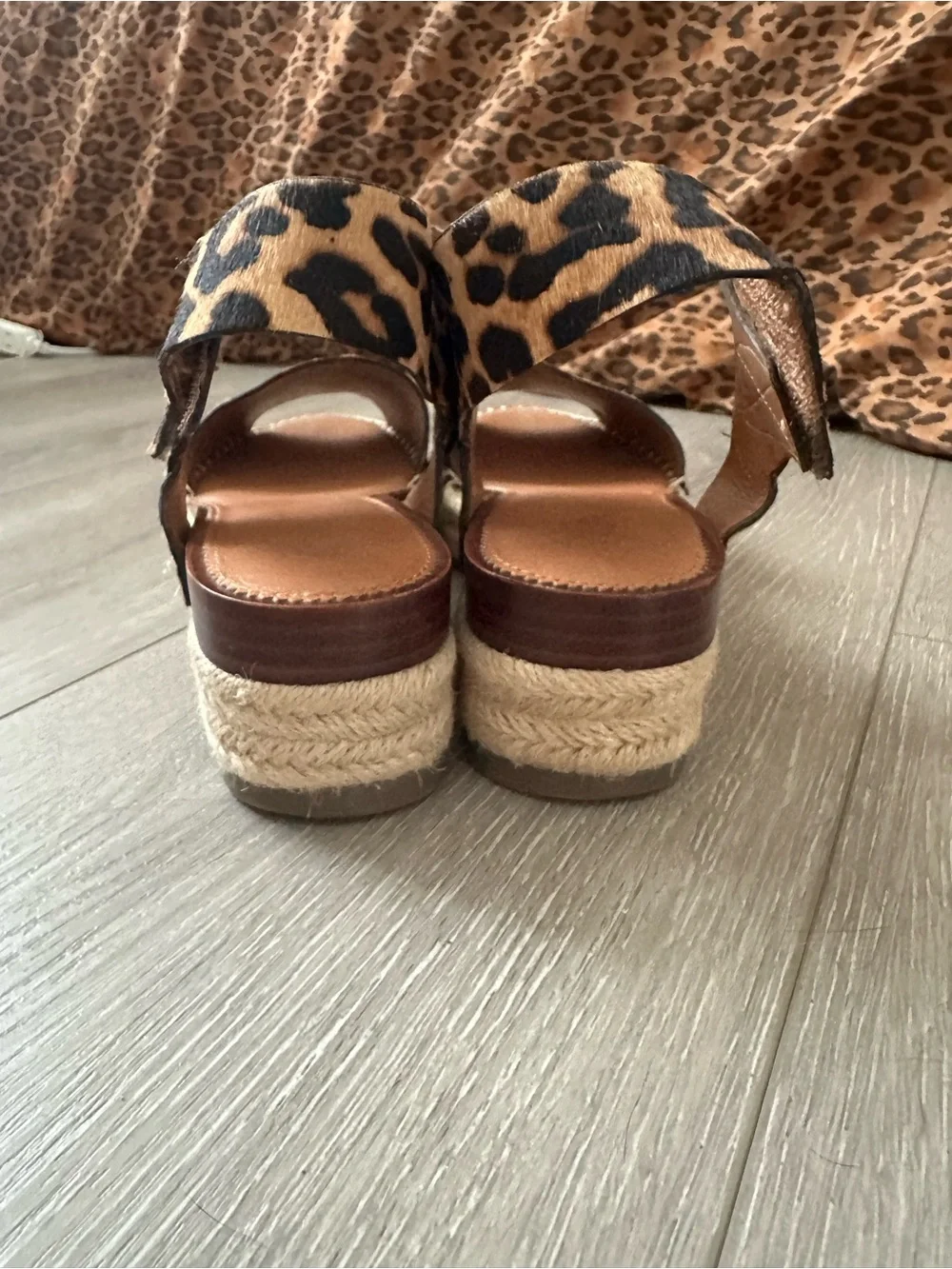 SARTO By Franco Sarto stylish leopard